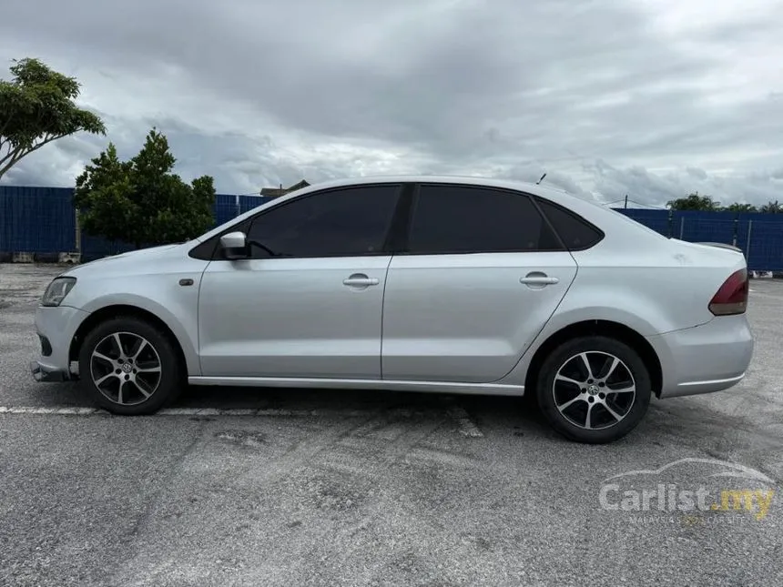 2012 Volkswagen Polo Sedan