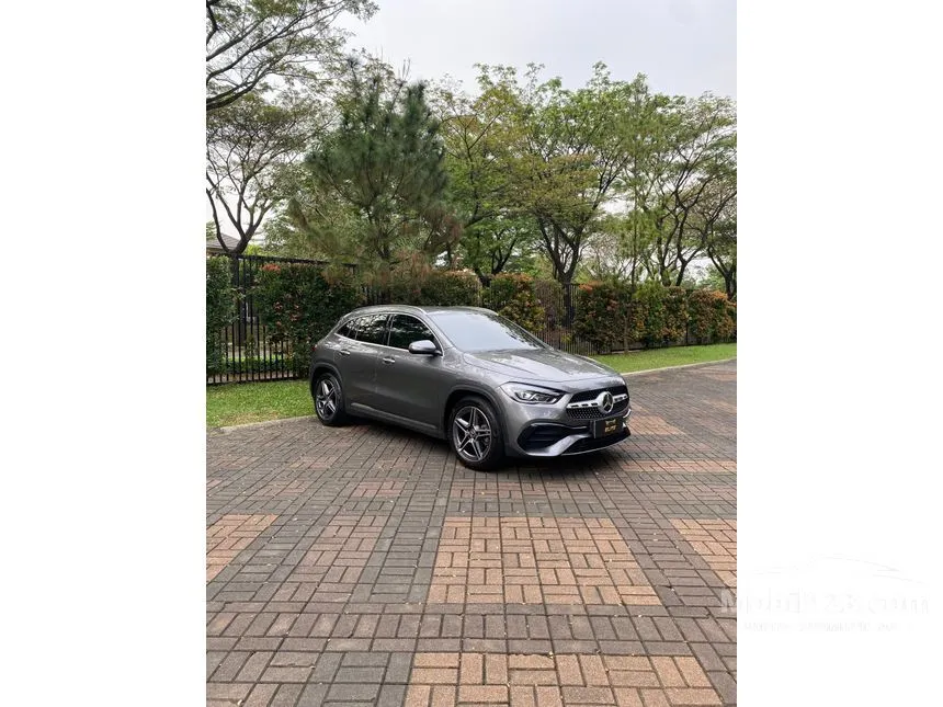 2023 Mercedes-Benz GLA200 AMG Line SUV