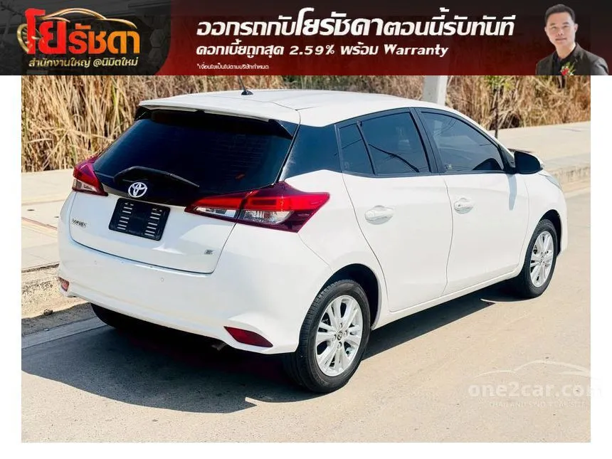 2019 Toyota YARIS E Hatchback
