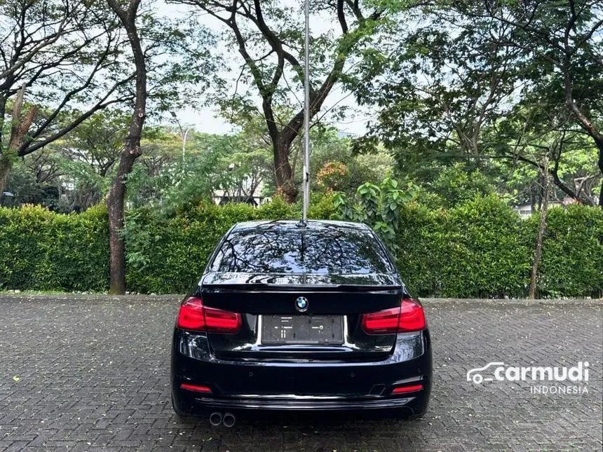2018 BMW 320i Sport Sedan