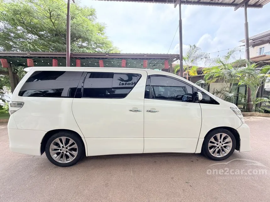 2012 Toyota VELLFIRE V Van