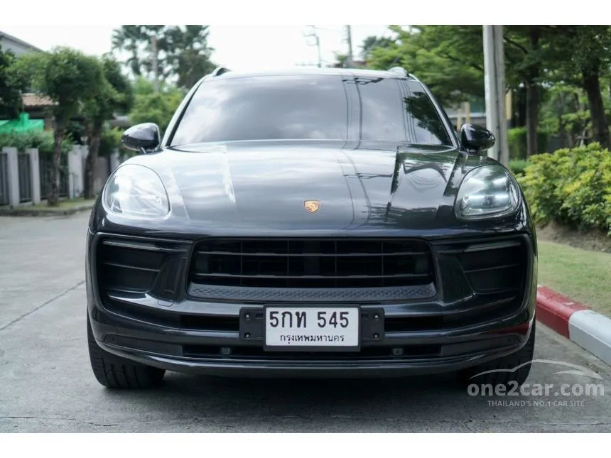 2024 Porsche MACAN SUV