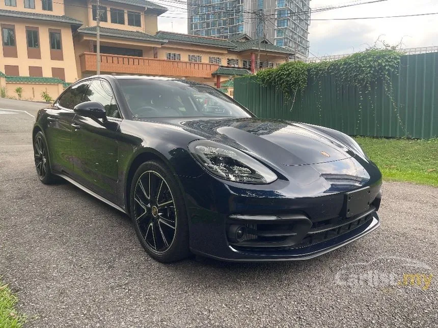 2022 Porsche Panamera Hatchback