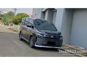 2023 Toyota Voxy 2.0 (Non Premium Color) MPV