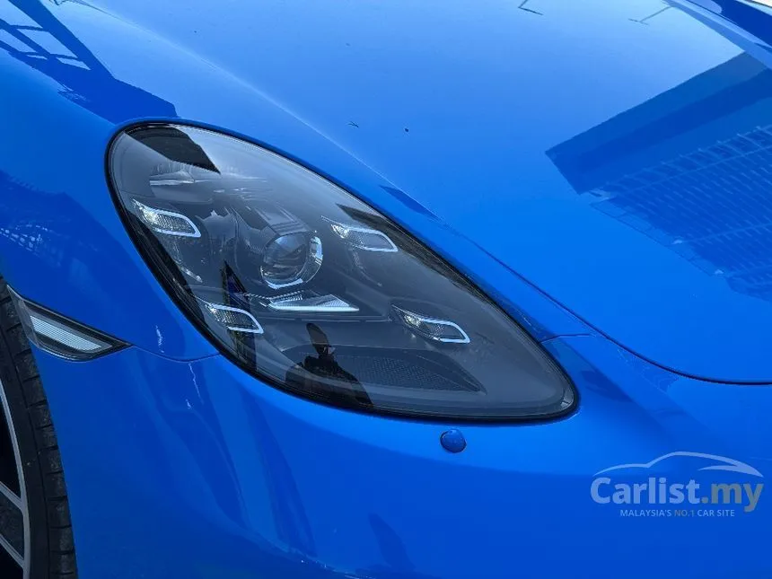 2022 Porsche 718 Cayman Coupe