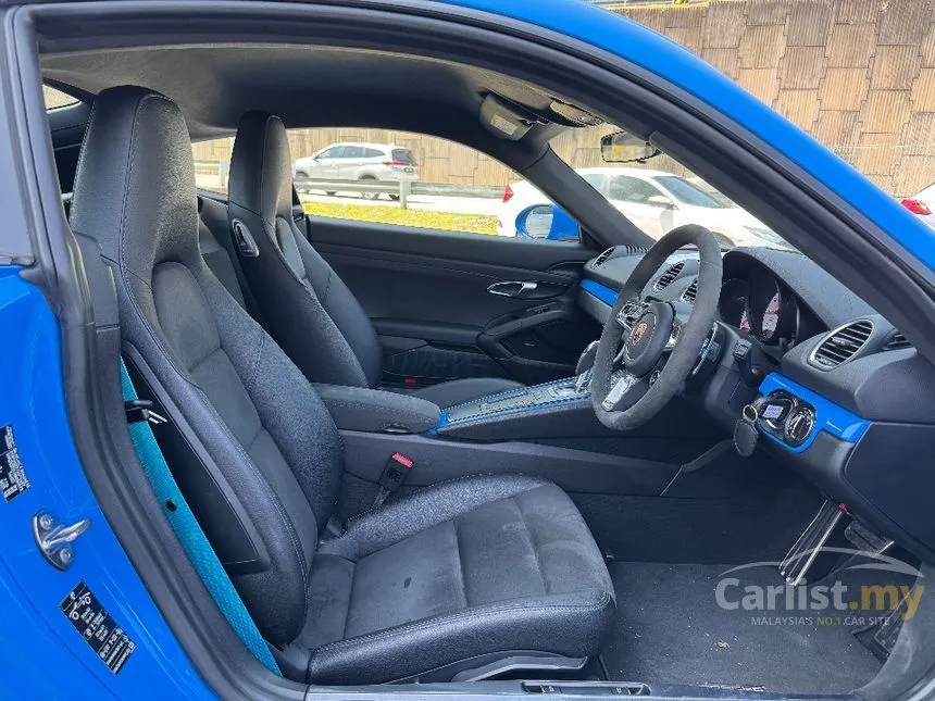 2022 Porsche 718 Cayman Coupe