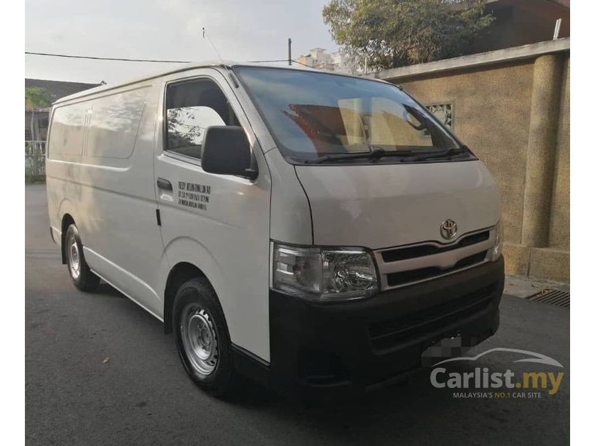 toyota hiace carlist
