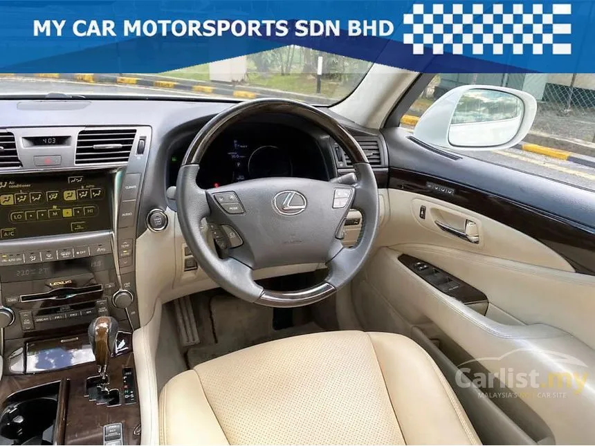 2007 Lexus LS460L Sedan