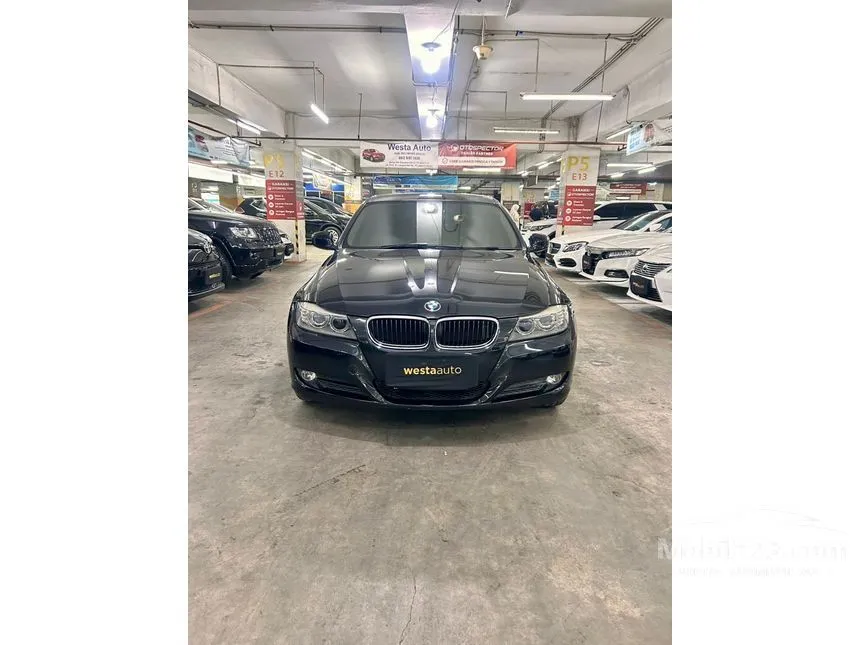 2010 BMW 320i Executive Edition Sedan