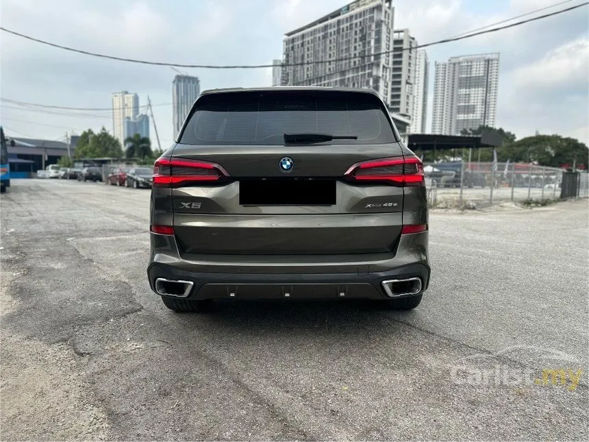 2023 BMW X5 xDrive45e M Sport SUV