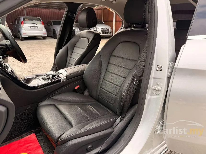 2015 Mercedes-Benz C200 AMG Line Sedan