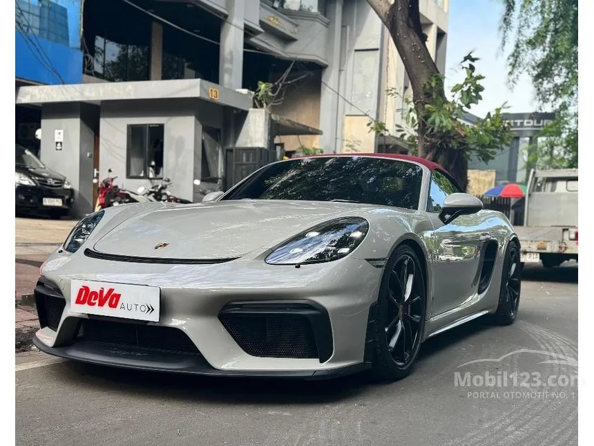 2020 Porsche 718 Spyder Convertible