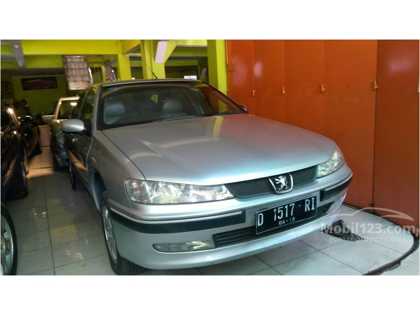 Jual Mobil Peugeot 406 2000 D9 2.0 di Jawa Barat Manual 