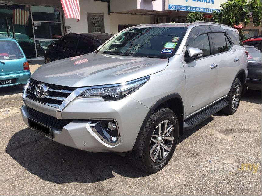 Toyota Fortuner 2022 SRZ  2 7 in Johor Automatic SUV Silver 