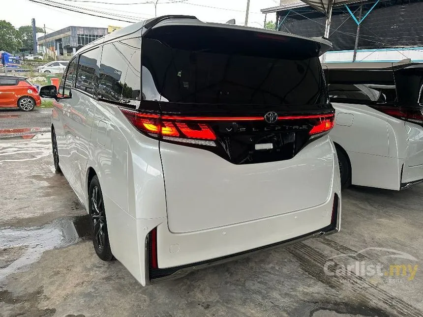 2025 Toyota Vellfire Z Premier MPV