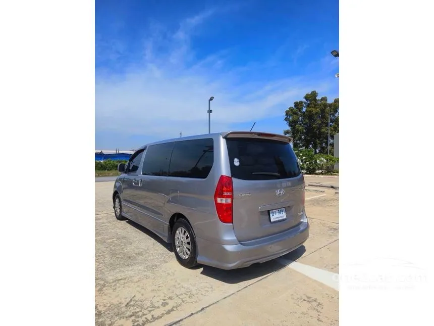2015 Hyundai H-1 Elite Van
