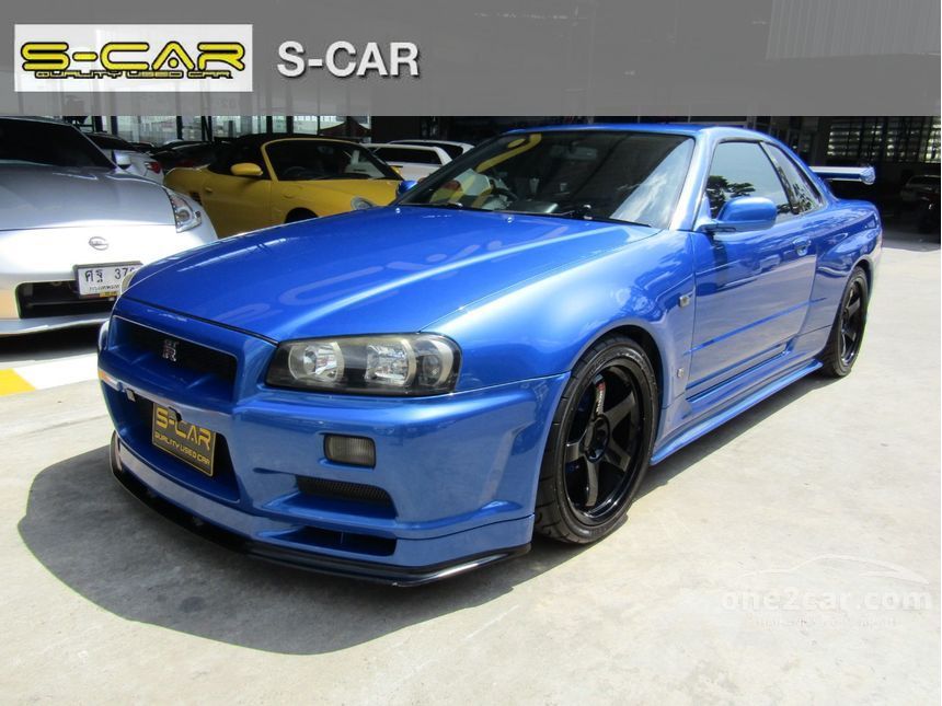 2011 nissan skyline