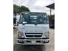 Lorry MITSUBISHI FUSO FE71PB (4500KG) 1 TON - 10 FT