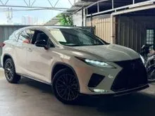[29000KM](5A REPORT) LEXUS RX300 2.0 F-SPORT -PANORAMIC SUNROOF,FULL BLACK LEATHER SEAT,360 REVERSE CAM,HUD,BSM,POWER BOOT,NEW TYRE (2025) X4,MEMORY S