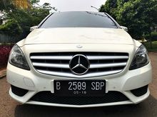 2013 Mercedes-Benz B200 1.6 Urban Hatchback AT Like New