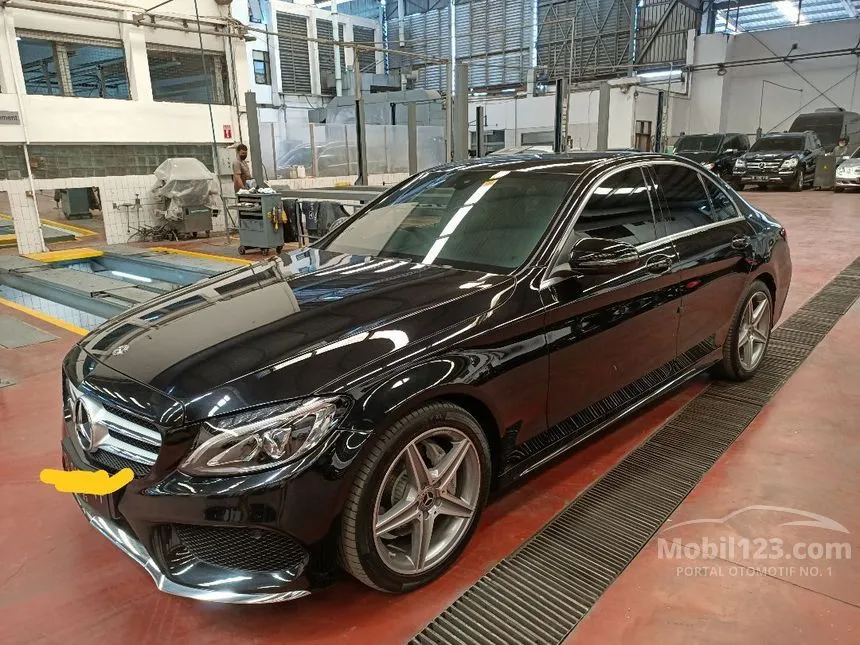 2018 Mercedes-Benz C200 AMG Coupe