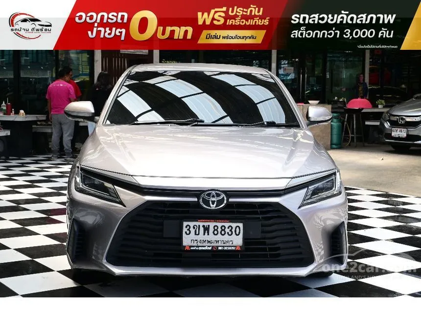 2022 Toyota Yaris Ativ Sport Sedan