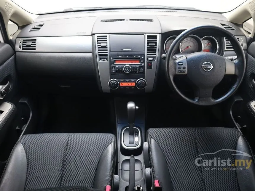 2011 Nissan Latio ST-L Sport Hatchback