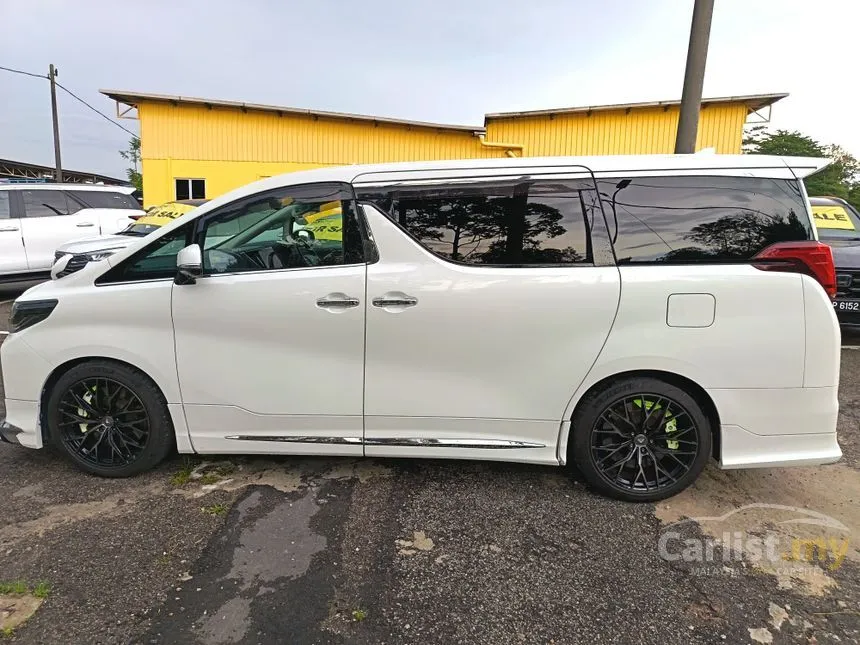 2018 Toyota Alphard MPV