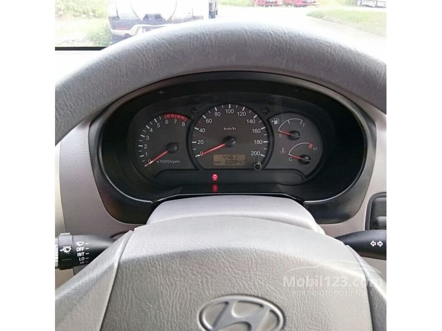 2011 Hyundai Avega Sedan
