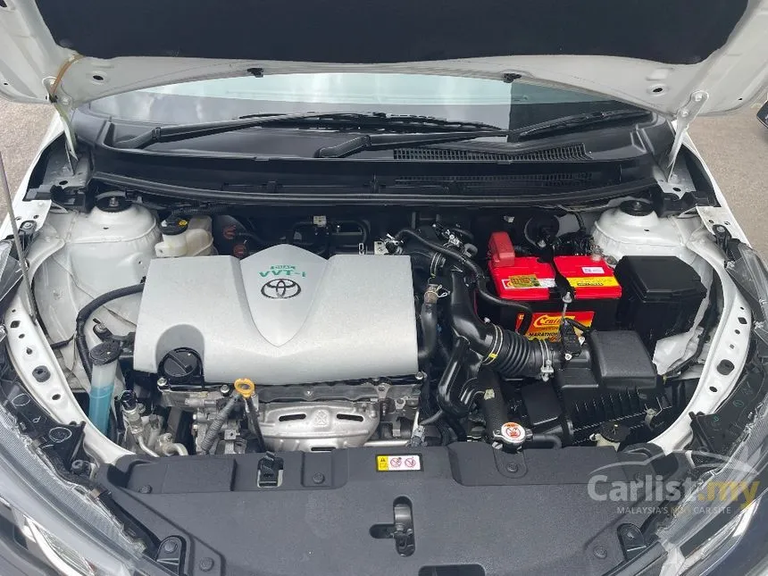 2021 Toyota Yaris E Hatchback