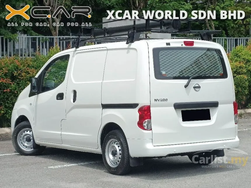 2014 Nissan NV200 Panel Van