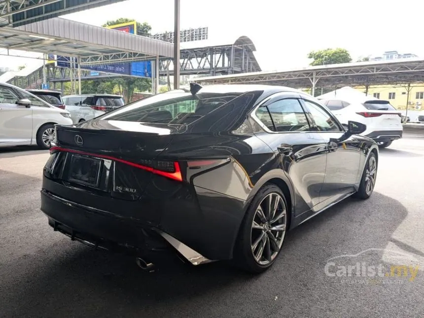 2021 Lexus IS 300 F Sport Sedan