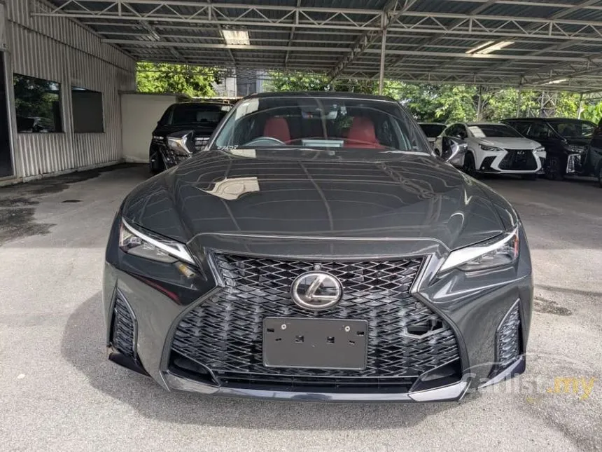 2021 Lexus IS 300 F Sport Sedan