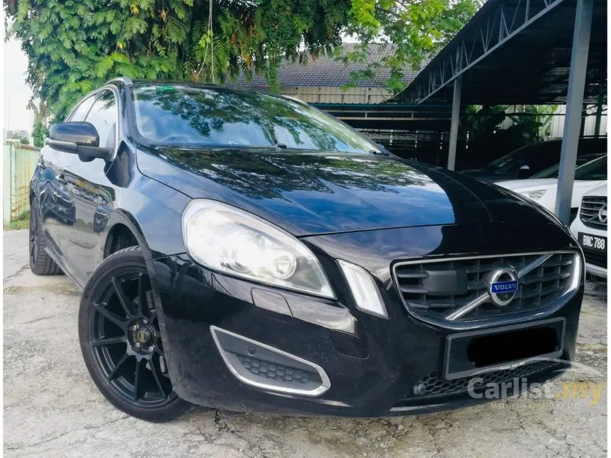 2013 Volvo V60 T5 Wagon