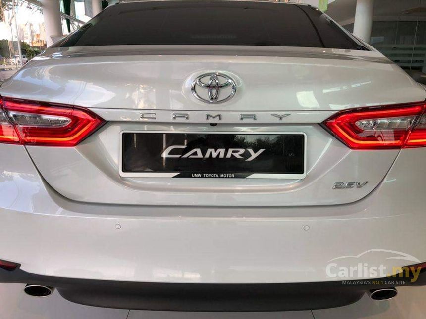 new-year-end-promo-2019-toyota-camry-2-5-v-a-year-end-rebate-rm5000