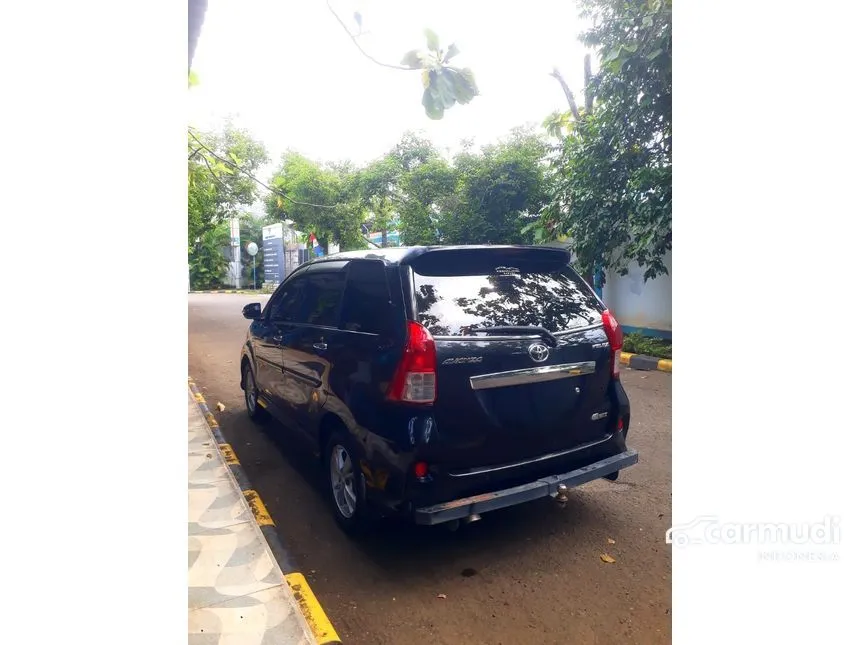 2013 Toyota Avanza Veloz MPV