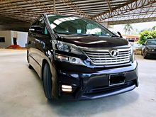 Toyota Vellfire 2.4 Z Platinum MPV