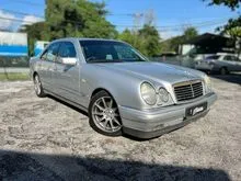 1998 Mercedes Benz E240