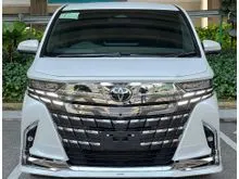 2024 Toyota Alphard 2.5 Z 7-Seater MPV UNIVERSAL SIDESTEP SUNROOF 360 CAMERA BSM