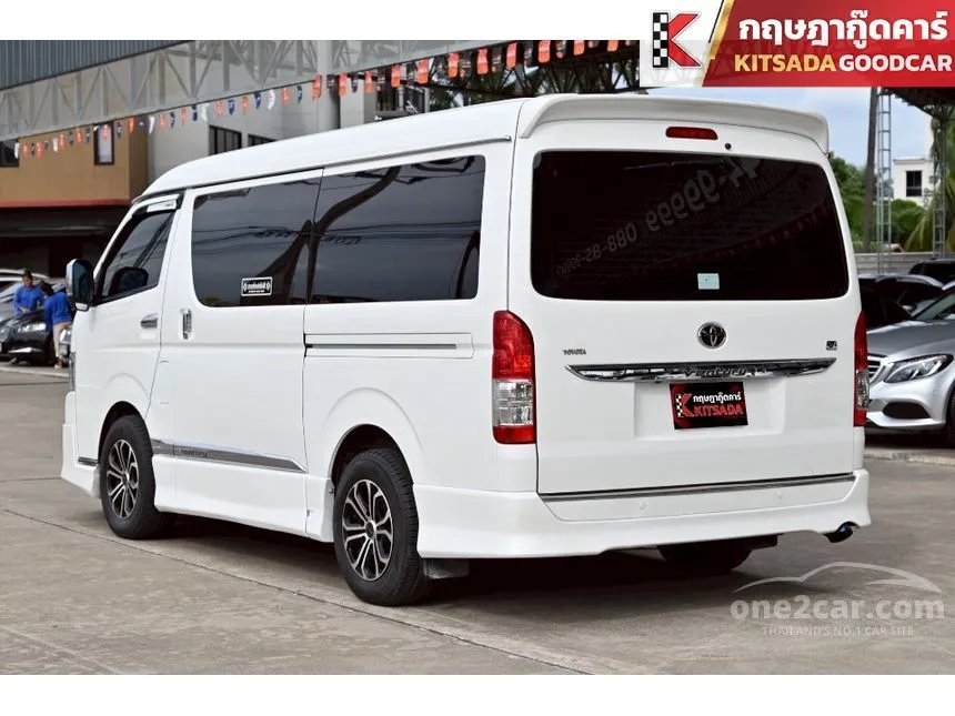 2018 Toyota VENTURY V Van