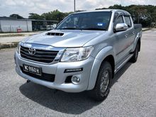 2015 Toyota Hilux 2.5 G VNT FACELIFT (A) LEATHER SEAT REVERSE CAMERA LED DAYLIGHT CANOPY