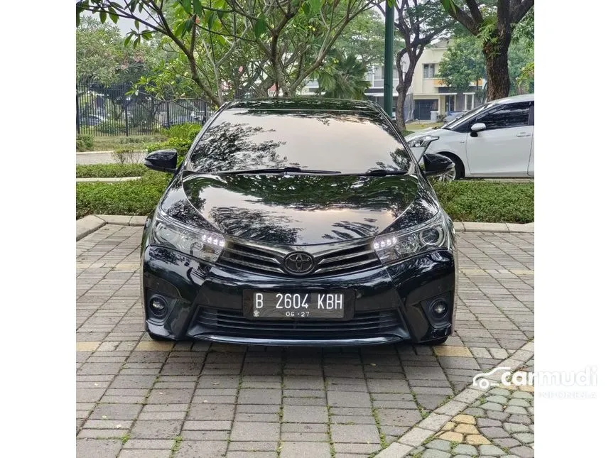 2015 Toyota Corolla Altis V Sedan