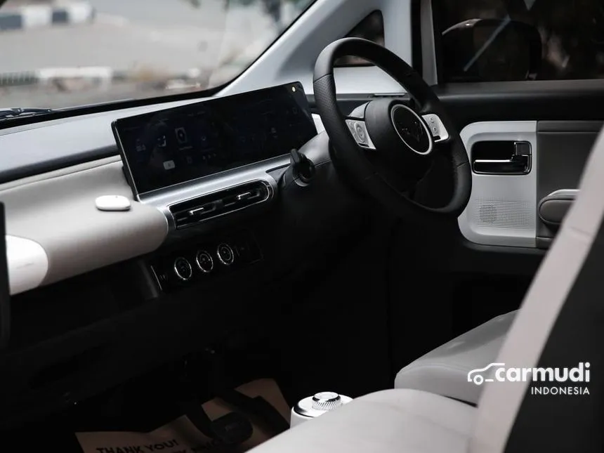 2024 Wuling Air EV Long Range Hatchback