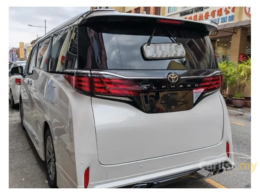 2024 Toyota Alphard Z 7-Seater MPV