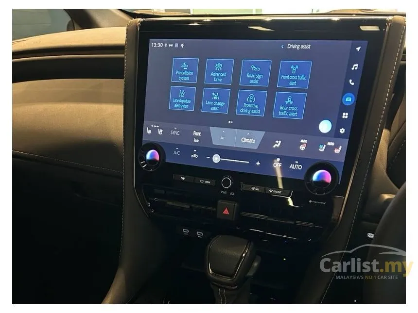 2024 Toyota Alphard Z 7-Seater MPV