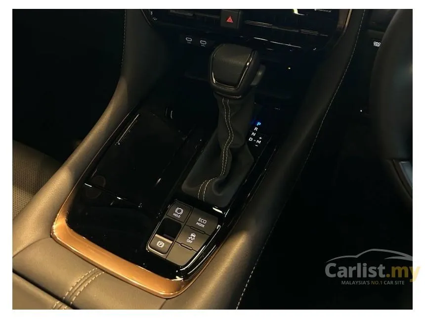 2024 Toyota Alphard Z 7-Seater MPV