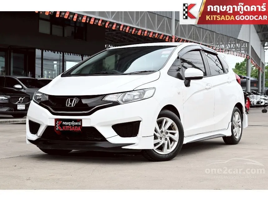 2015 Honda JAZZ V Hatchback
