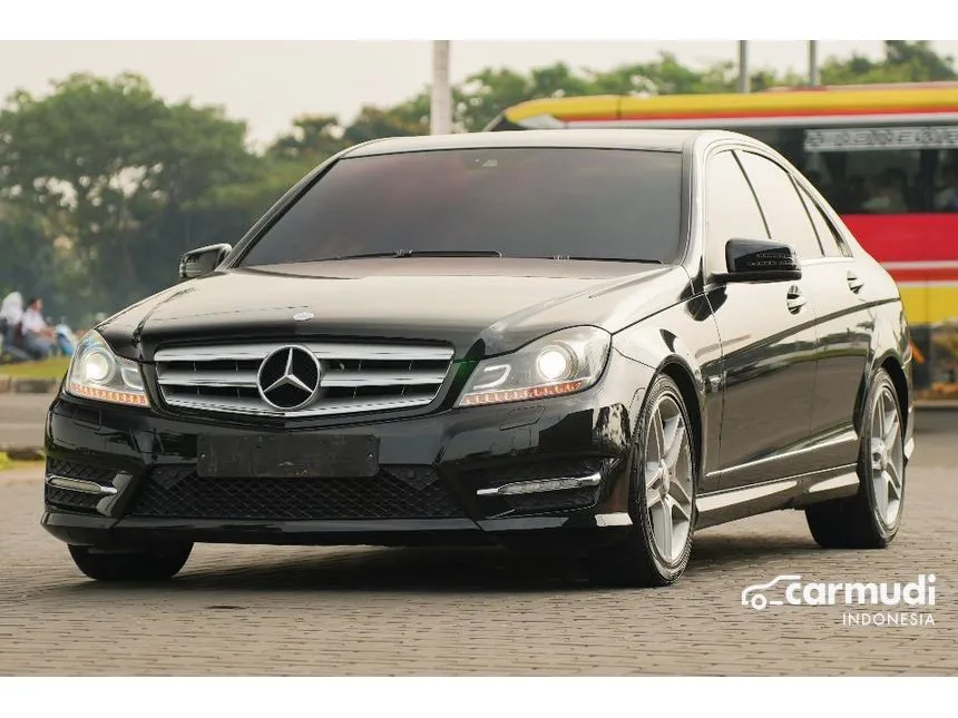 2012 Mercedes-Benz C250 CGI Sedan