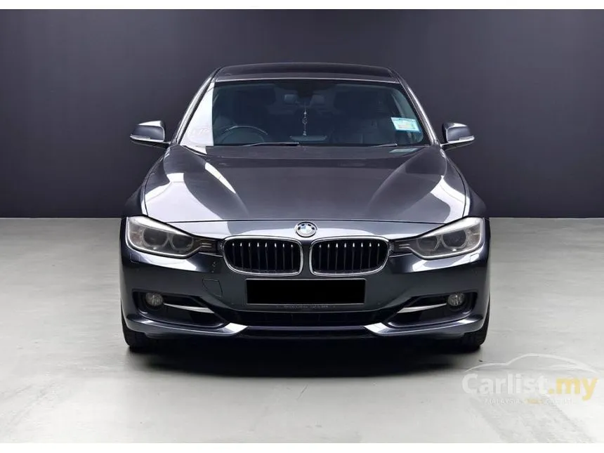 2013 BMW 320i Sport Line Sedan