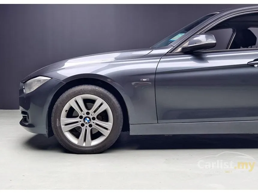 2013 BMW 320i Sport Line Sedan